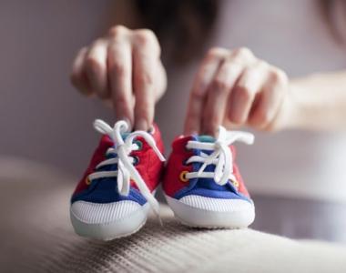 Как правильно выбрать первую обувь для ребенка